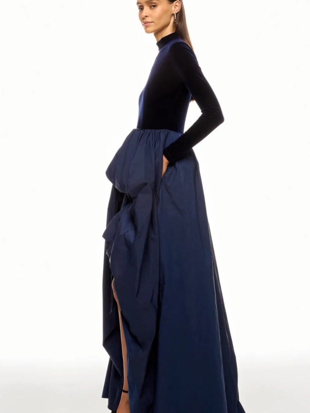 Marchesa Notte Velvet High Neckline Gown Size 4 MSRP $995 - Picture 3 of 14